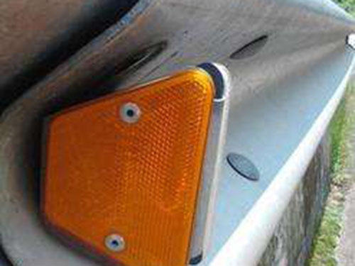 梯形輪廓標(biāo)